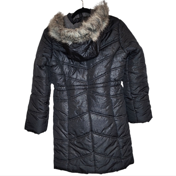 Calvin Klein black shimmer long puffer coat. Kids size Large (12/14). - Picture 6 of 15